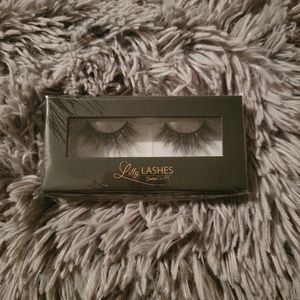 Lilly Lashes